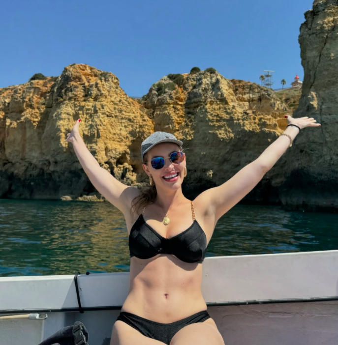 Peituda linda #BGi2j8pb