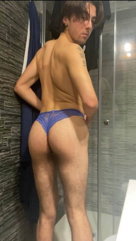 Italian faggot whore Matteo #J9GAmgsX