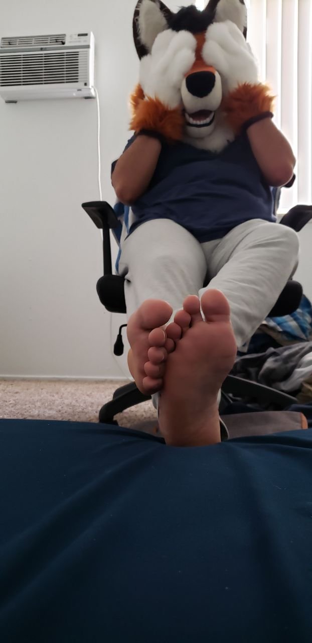 Murrsuiter Feet #13 #4IRYNnYL