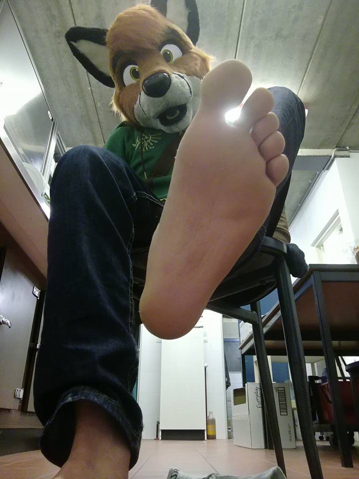 Murrsuiter Feet #13 #JBZsloCC