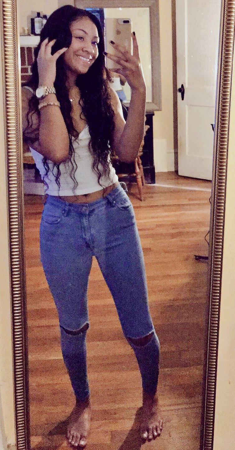 petite IRL blasian college mom with the cutest face #1A82s6NJ