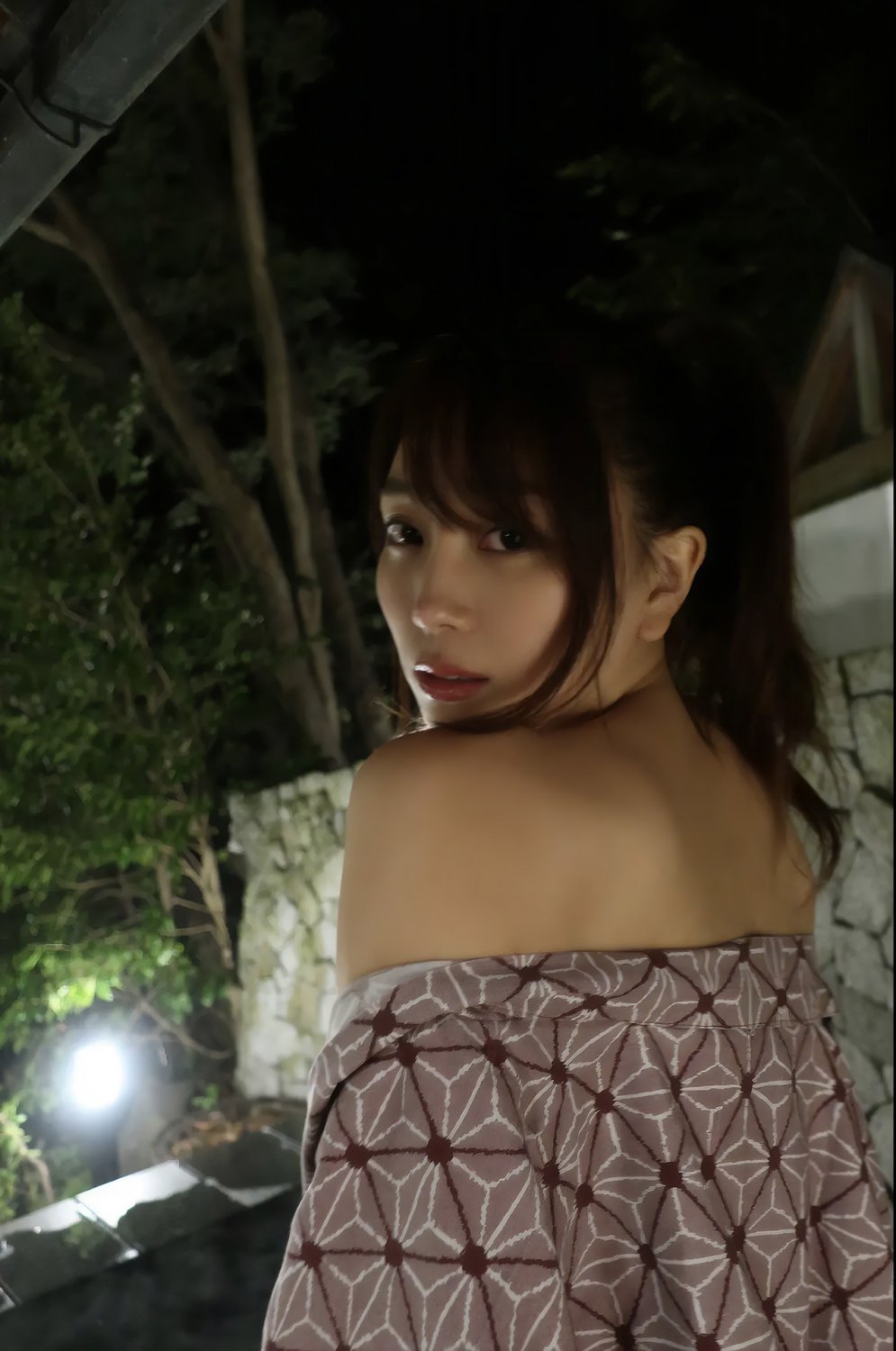 Tomomi Morisaki 森咲智美, FRIDAYデジタル写真集 『秘湯の密会 DAY2』 Set02 #1GGWF6pC