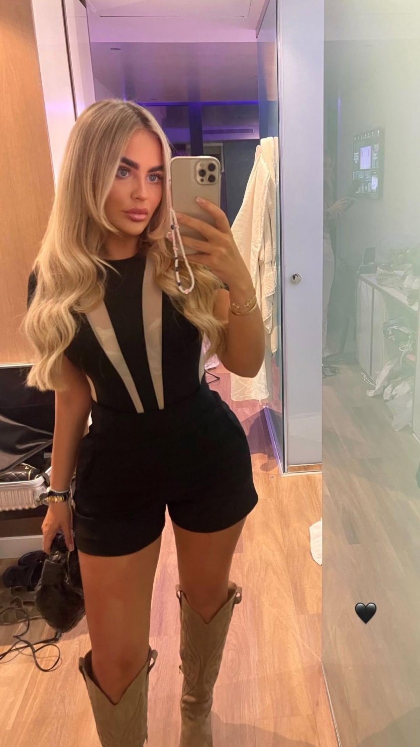 CUM TRIBUTE REQUEST WANTED FOR ELLIE! #UyzjIktB