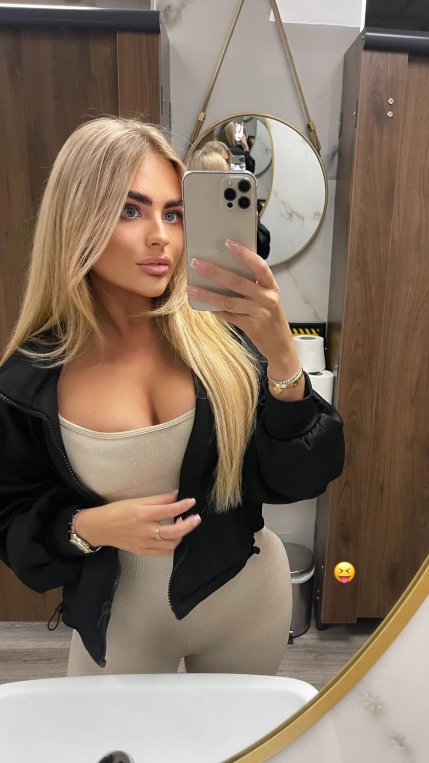 CUM TRIBUTE REQUEST WANTED FOR ELLIE! #lGC9EAy9