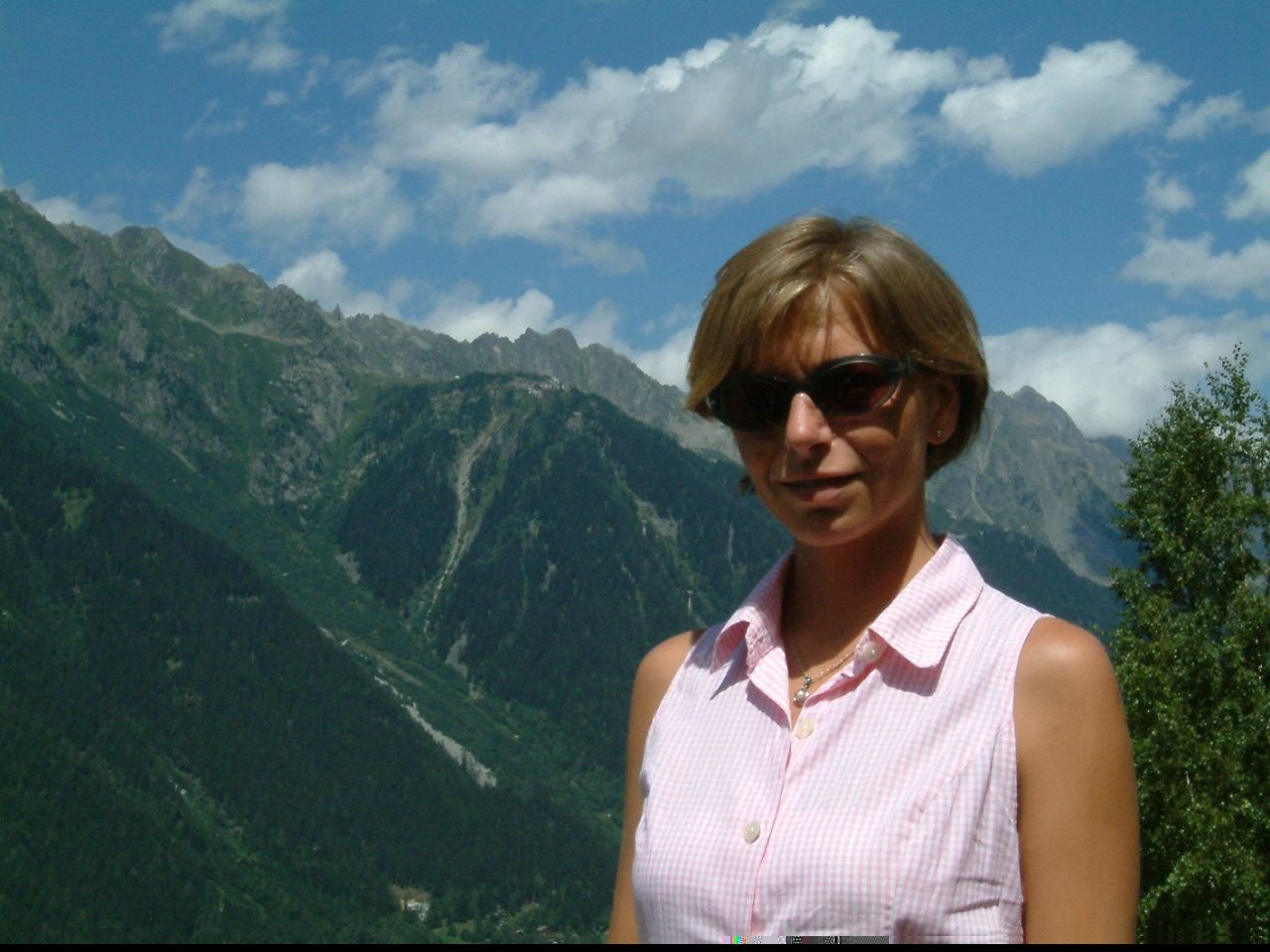 Esther #TDuGLNxx