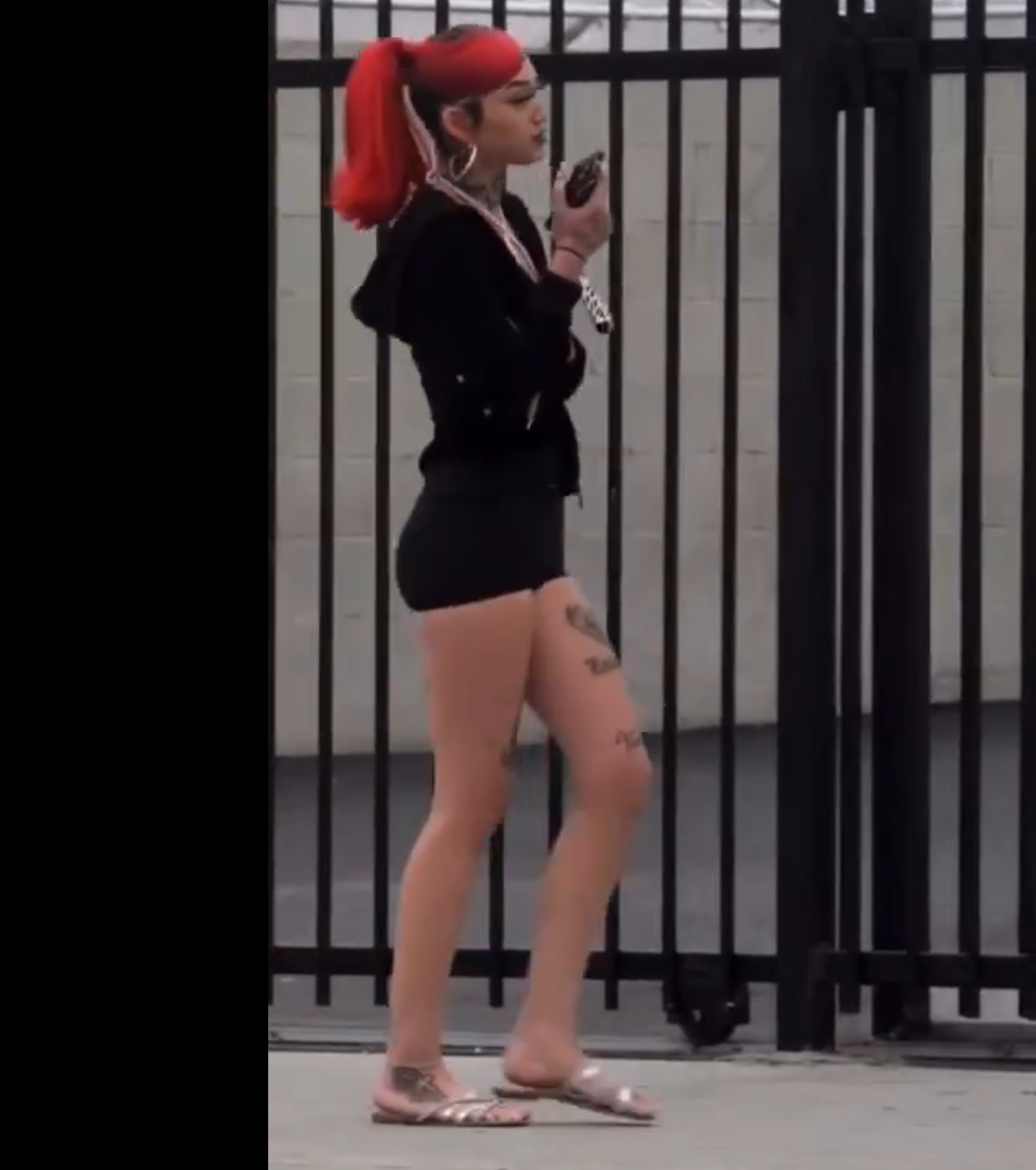 Figueroa Street Hooker #1076 #2U6eT8na