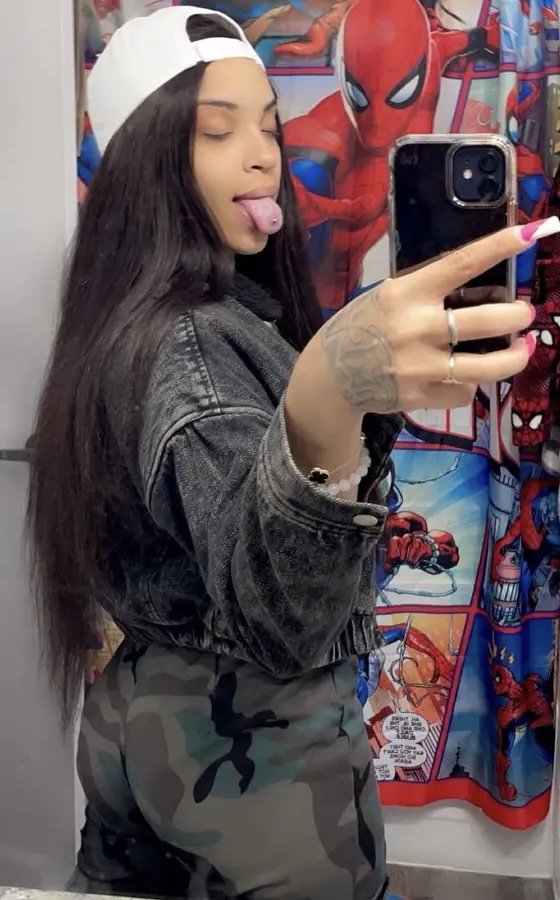 Slimthick lightskin Nayuanna/Nay Nay (Tulsa, OK) #qDfr1ajo