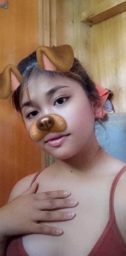 Singaporean slut Jasmine takes nude selfies and fingers her pussy #8rgLx3a4