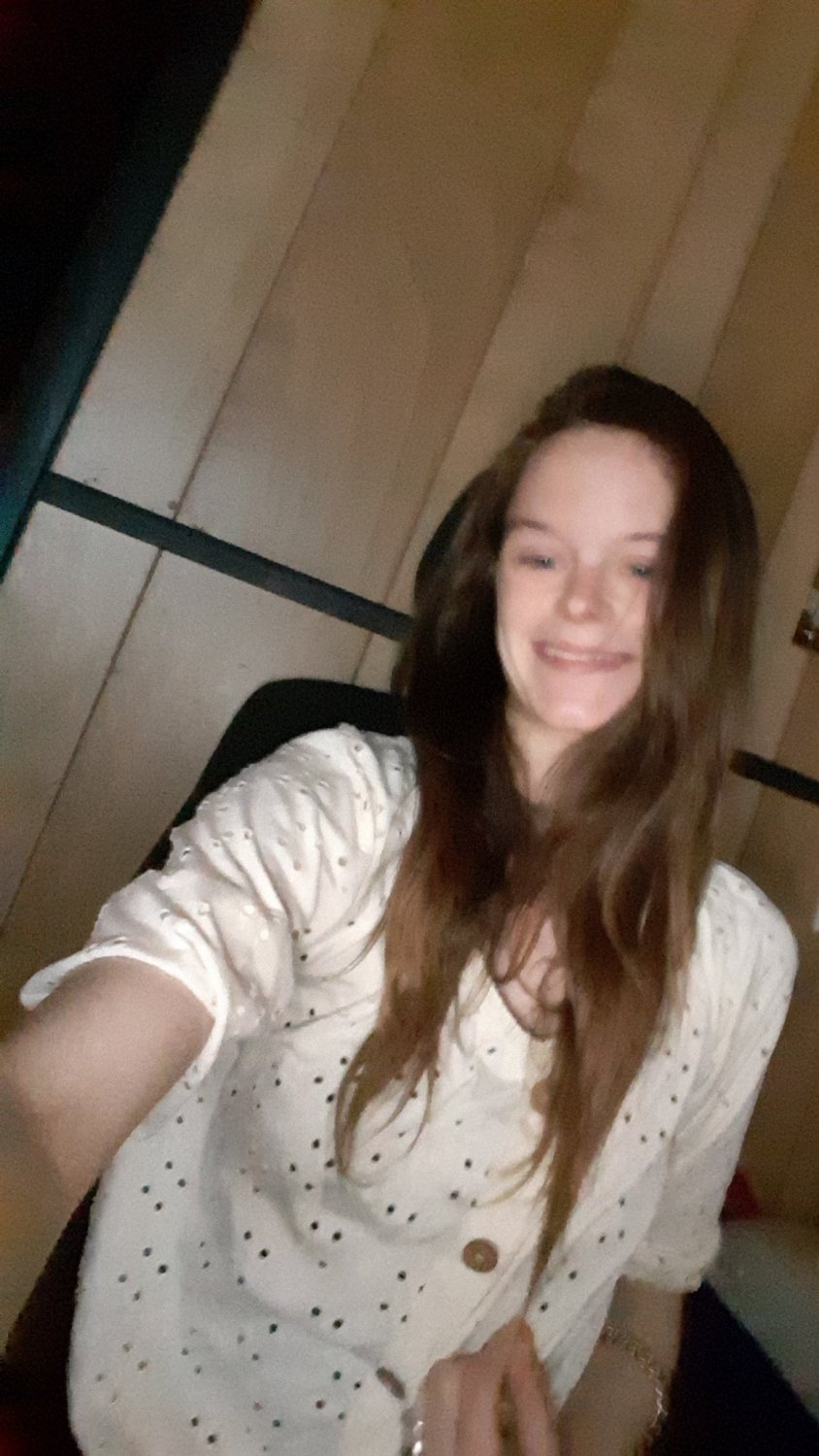 Trashy slut #7fdZH3NC
