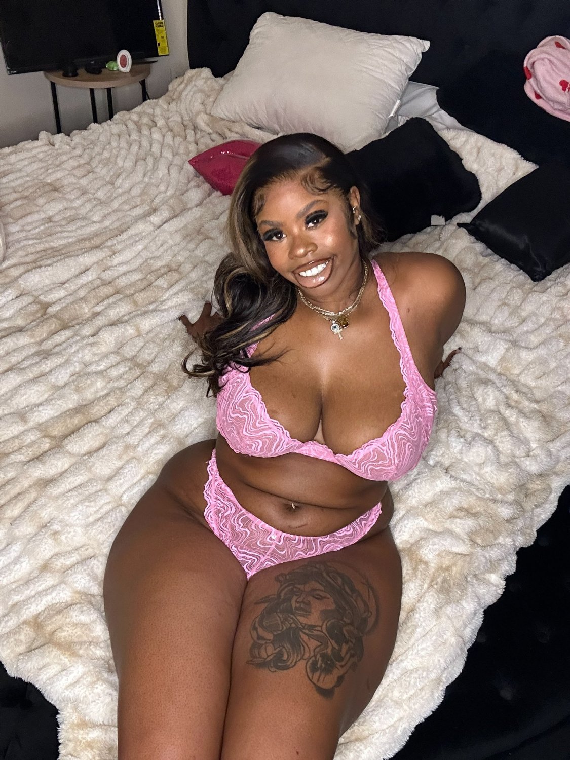 Hot bodies #T0OE4VTX