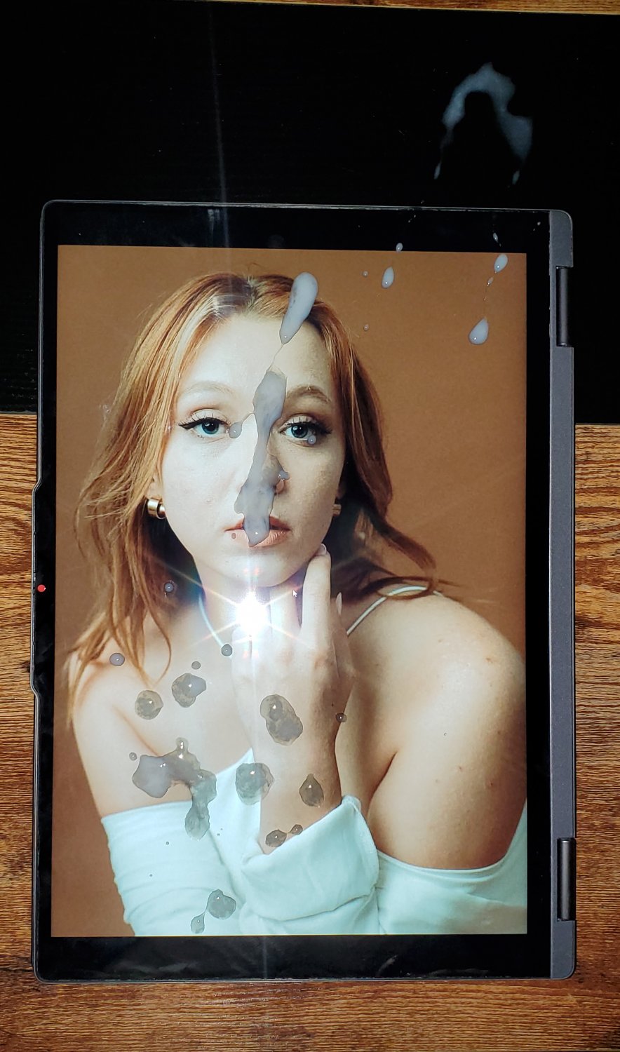 Cute Redhead Cum Tribute #KhOxmxTv