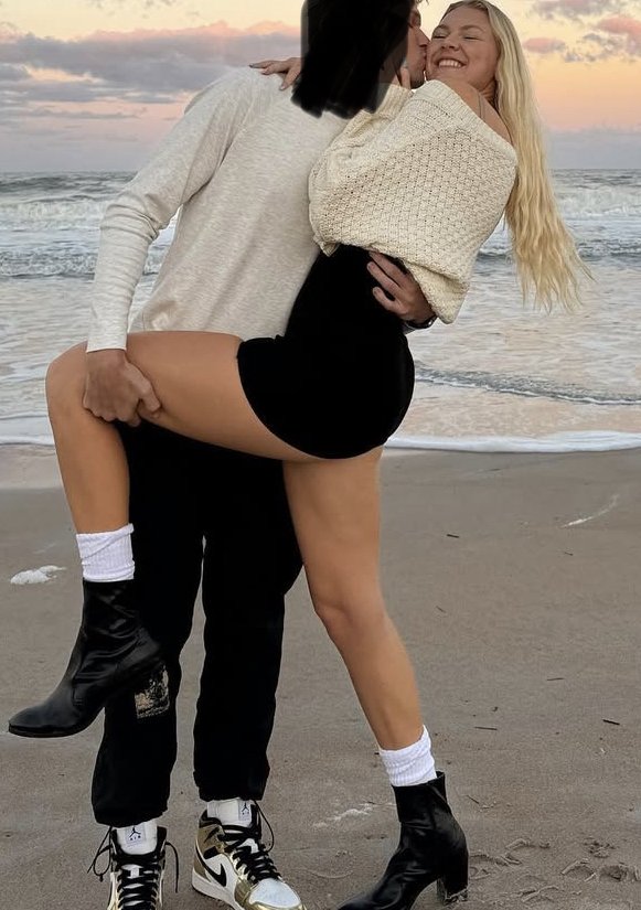 LibbyAnn is absolute goon fuel, hard to find a tall blonde with her thickness. incredible hip width #QUi9vdFd