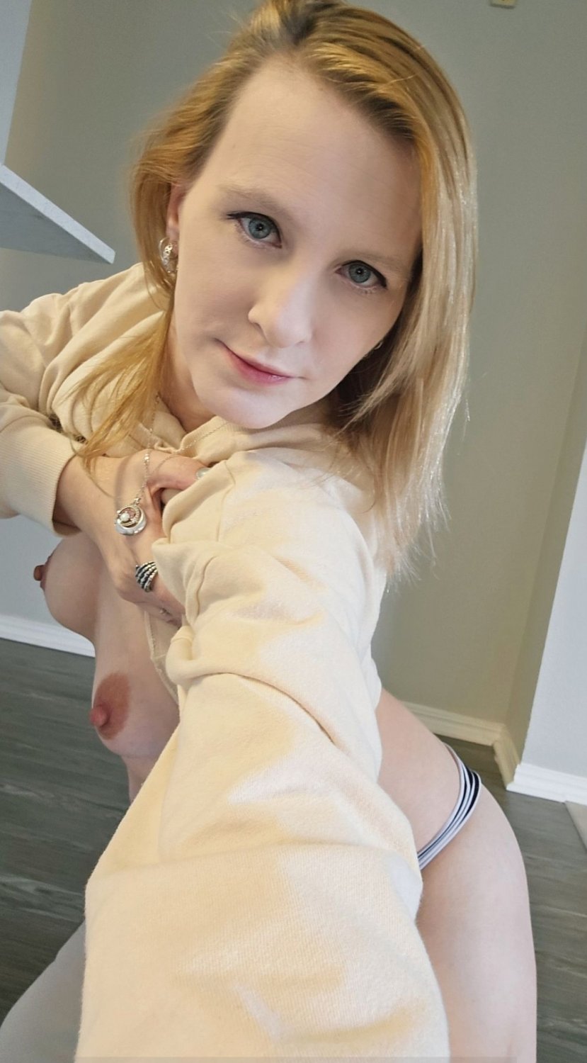 Sexy milf wife Kat #ddDclUMT