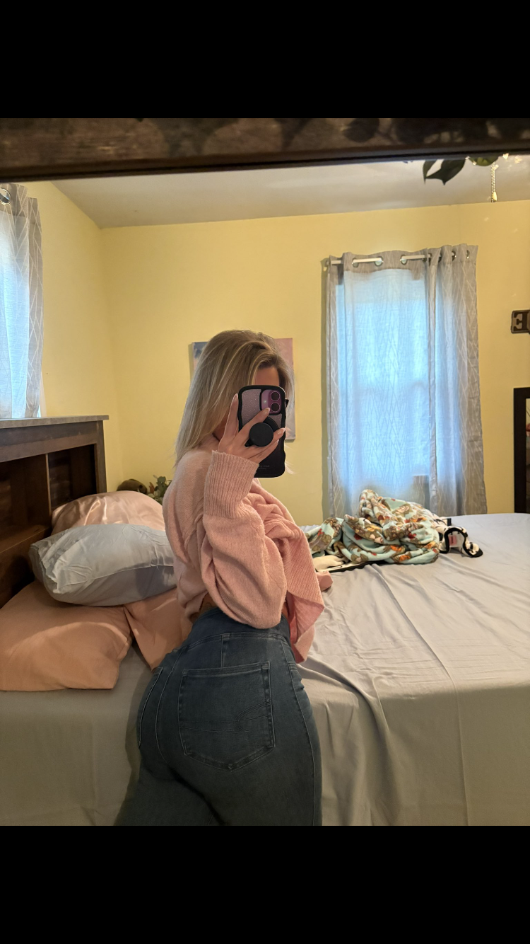 Twitter bitch w/ nice ass #7upD8RCT