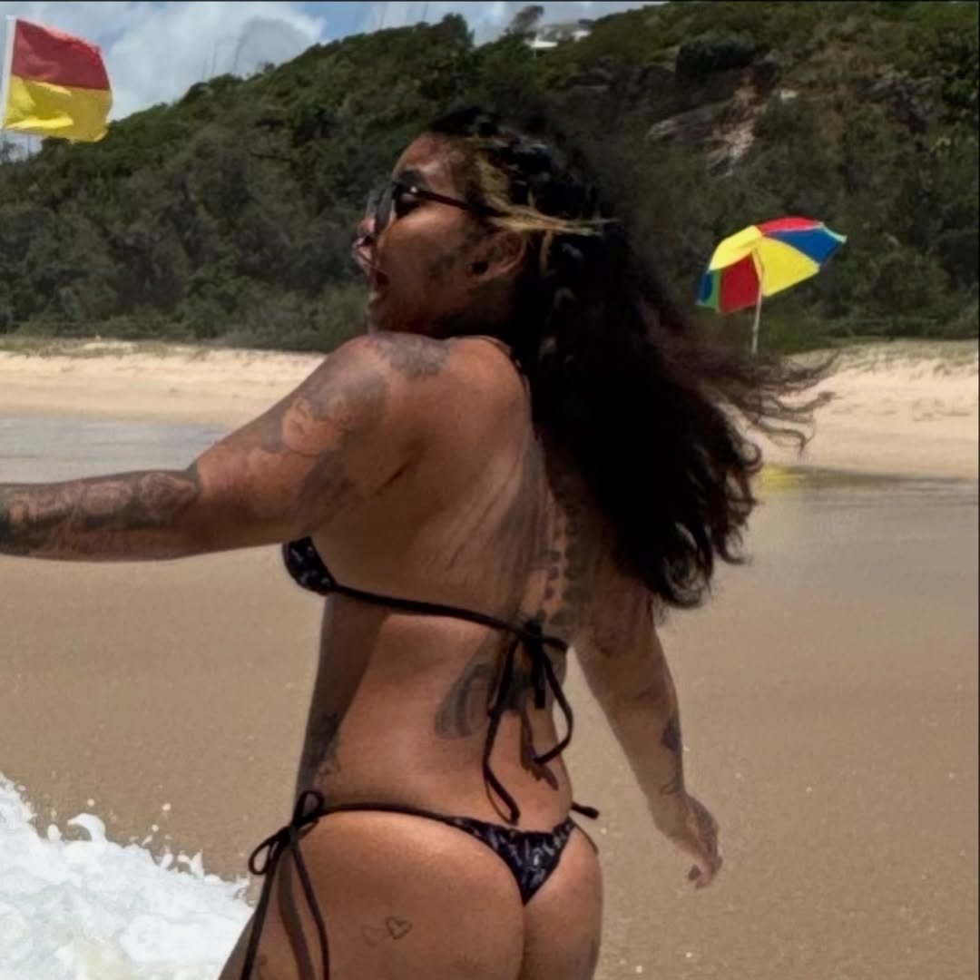 Sexy with ink #p5ivgKp1