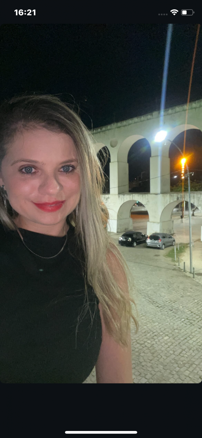 Livia #70uC5R0p