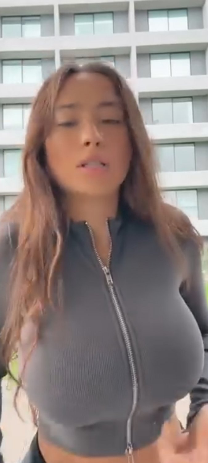 Screenshot_20250228_070734_Gallery #tYMfSAT4