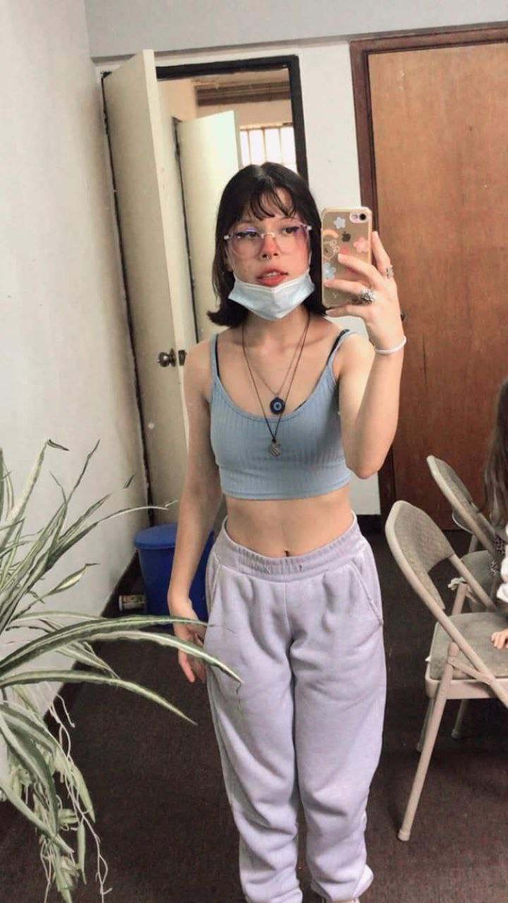 Peitos (E-Girl, gotica, alt, emo) #a5Bbi5Wq