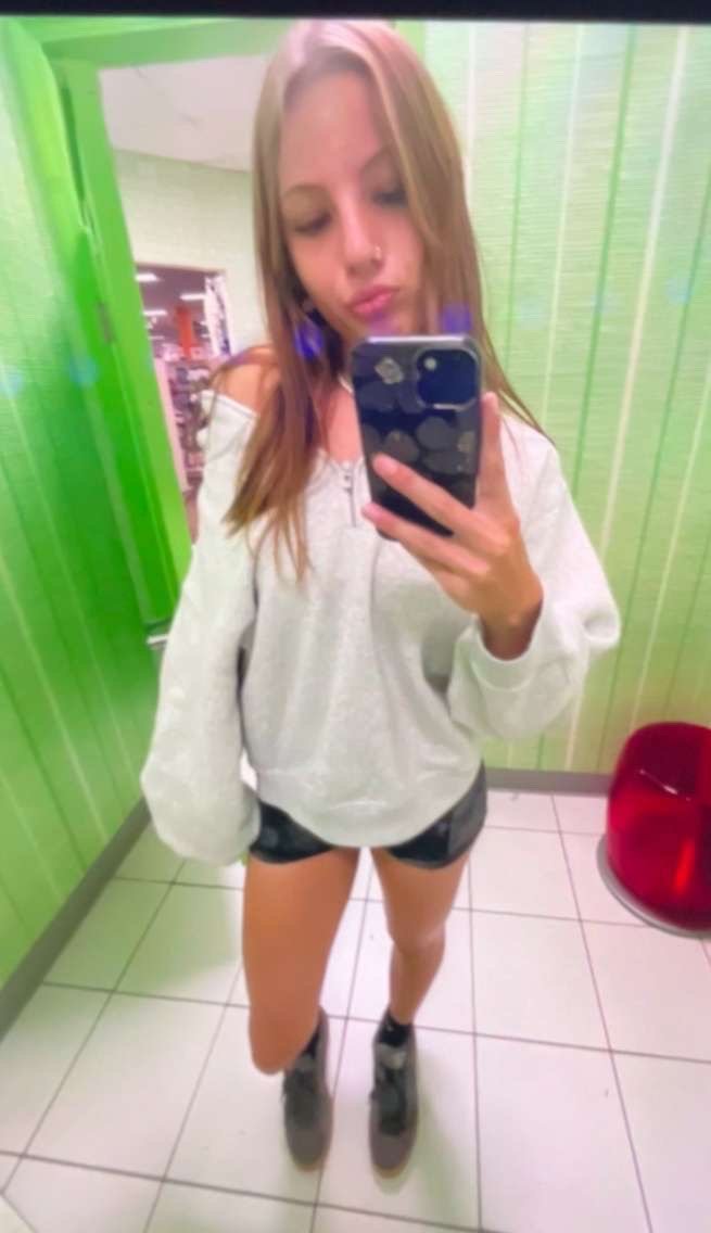 dumb sluts exposed #rBzZH3fo