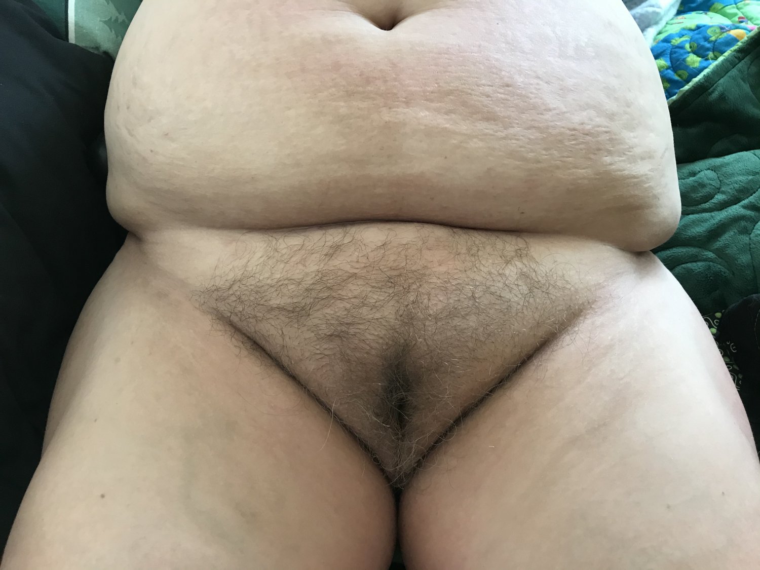 Fat Mature Masturbates to Exhaustion #i77WQzy8