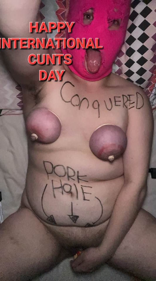 Pork hole representing cunts everywhere #KDCkI5OP