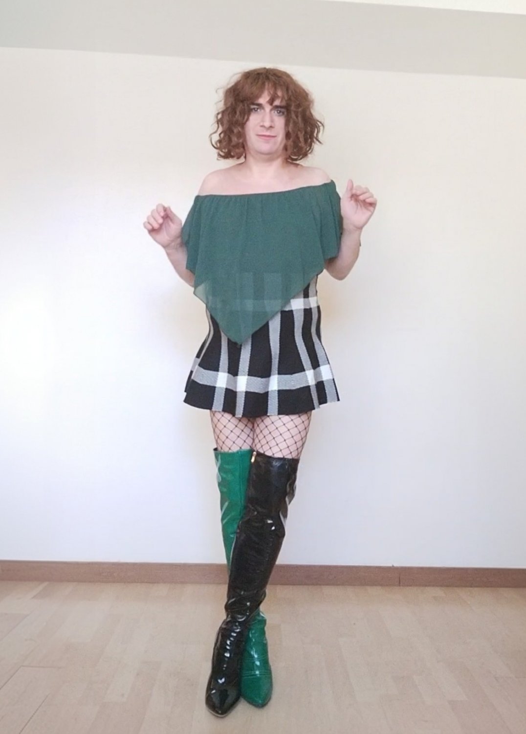 Vanessa Neorrabioso, escort Transvestite from Madrid in her Hooker Boots #snO4RXzn