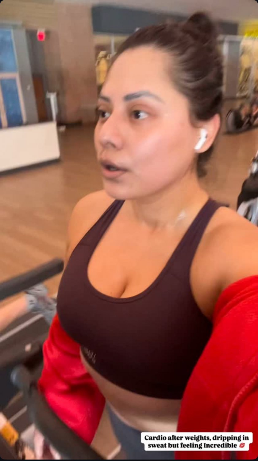 Beautiful big tits gym slut #147W8I1r