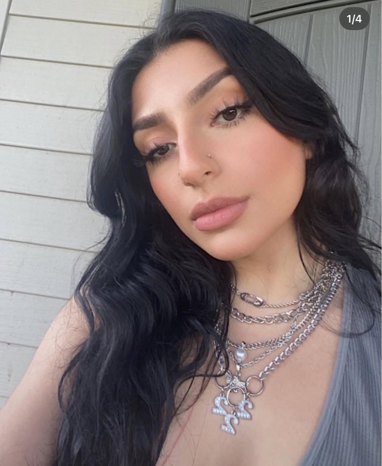 brunette teen #zfmOYUQf