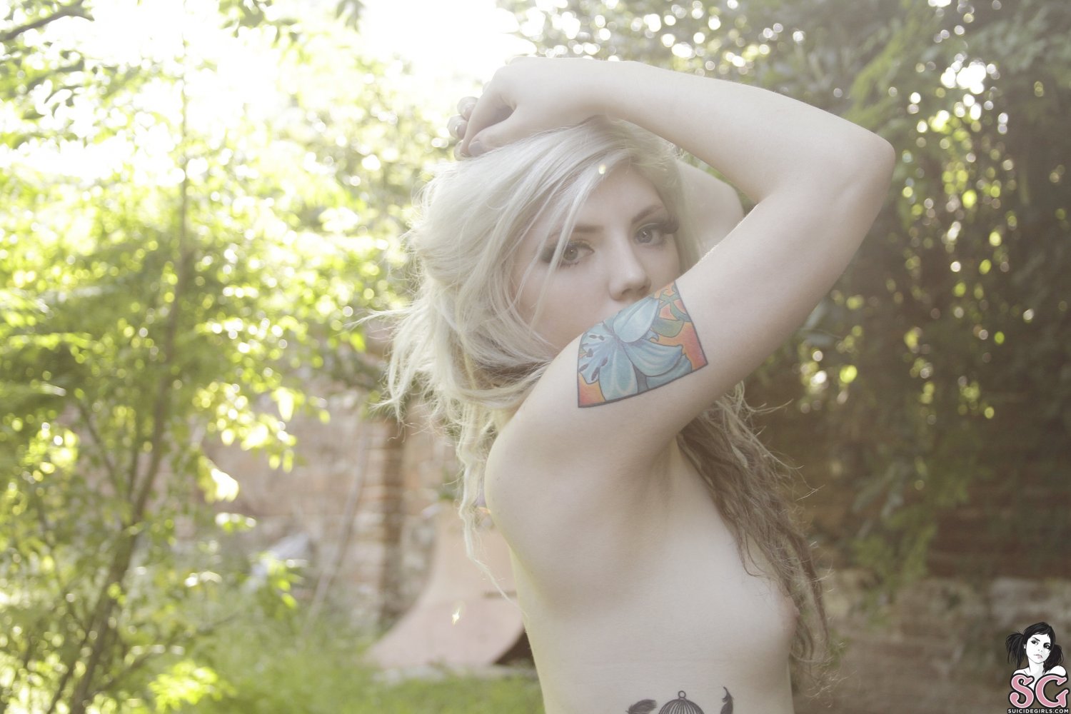 Lawita suicide #KA1f6RPJ
