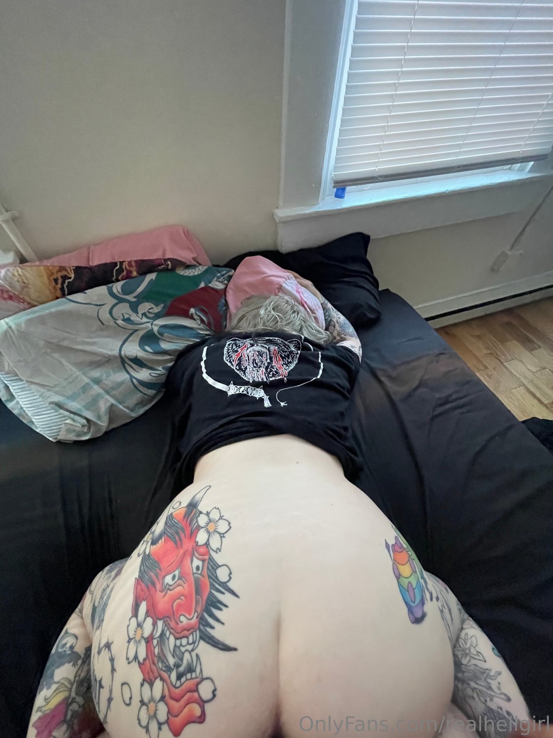 960x1280_3329de55db7e6ec9b65657a41ca106a5 #DGgBm2Qt
