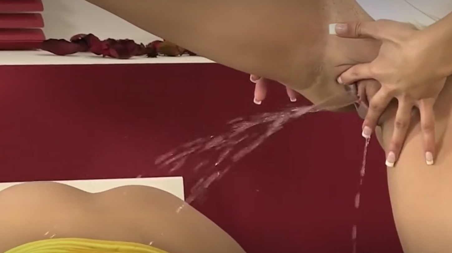 Lesbian pissing 55 #XrURkmvj