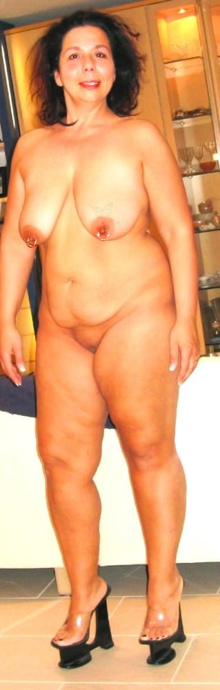 Milf Curvy Bandida 1 #0vM5urLE