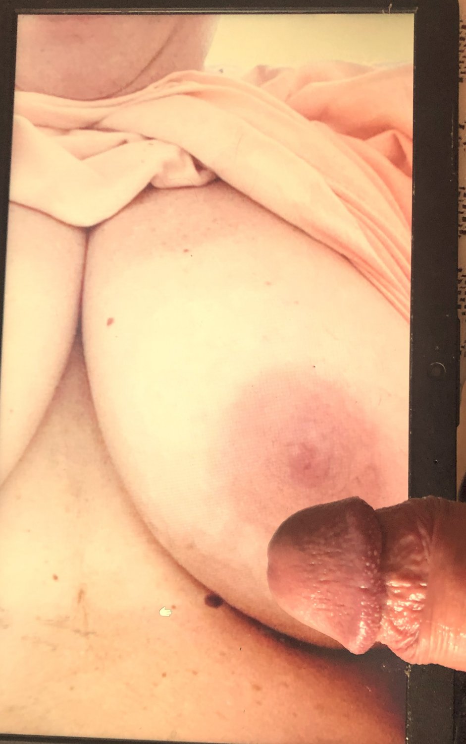 Tribute Sexy American wife gets her titties splashed (1) #mgWLRYSB