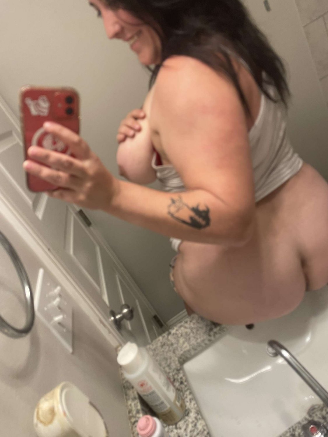 Sarah Loves Getting Freaky #5tr34A5Y
