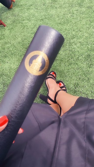 My Retired Foot Model Ex GF Still Sends Me Feet Vids #2iVNdq58
