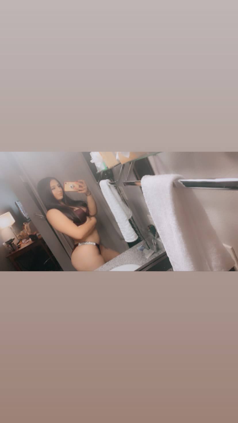 Latina Angel #axSgXg0O