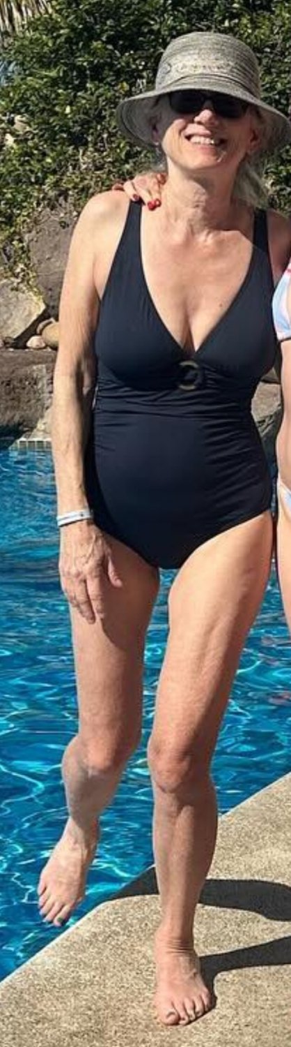Everyday MILFS / GILFs next door #S4YwjR3T