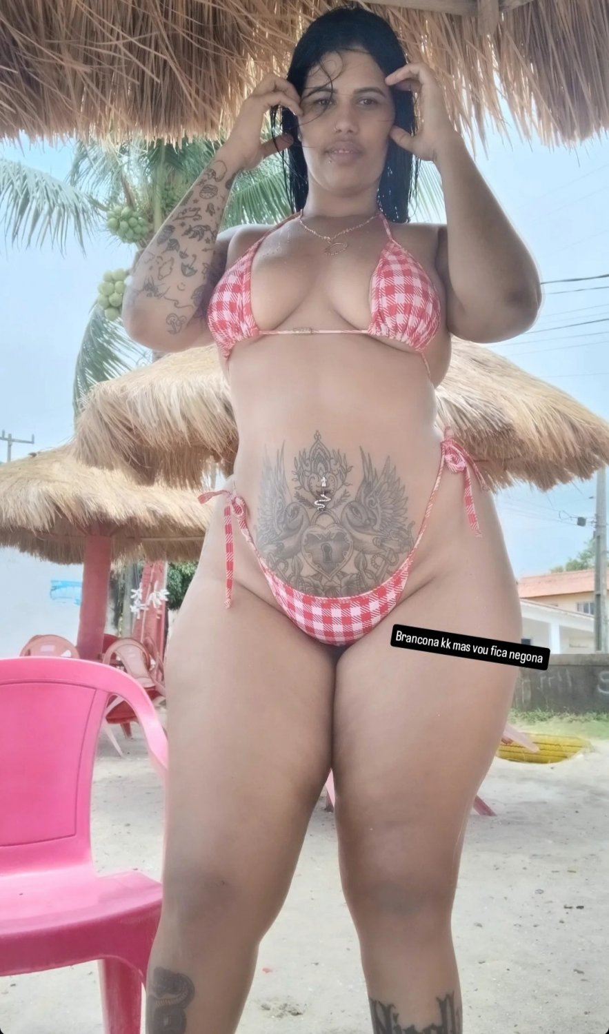 A grandona essa é gostosa e safada #DQQEeXuz