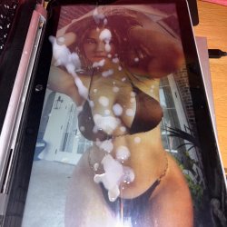 Kylie Jenner Cum Tribute #ahWyaI6H