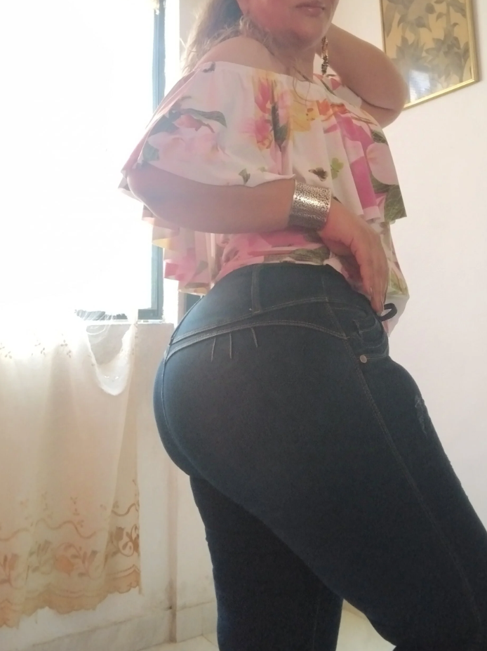 Thick Milf #FFwz2URm