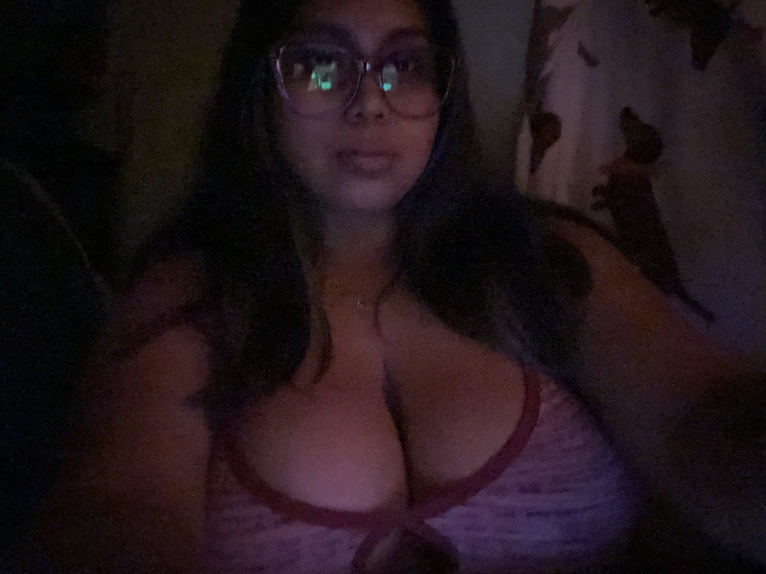 Who would suck and fuck my girls big Mexican tits π©π #TKmxcX1a