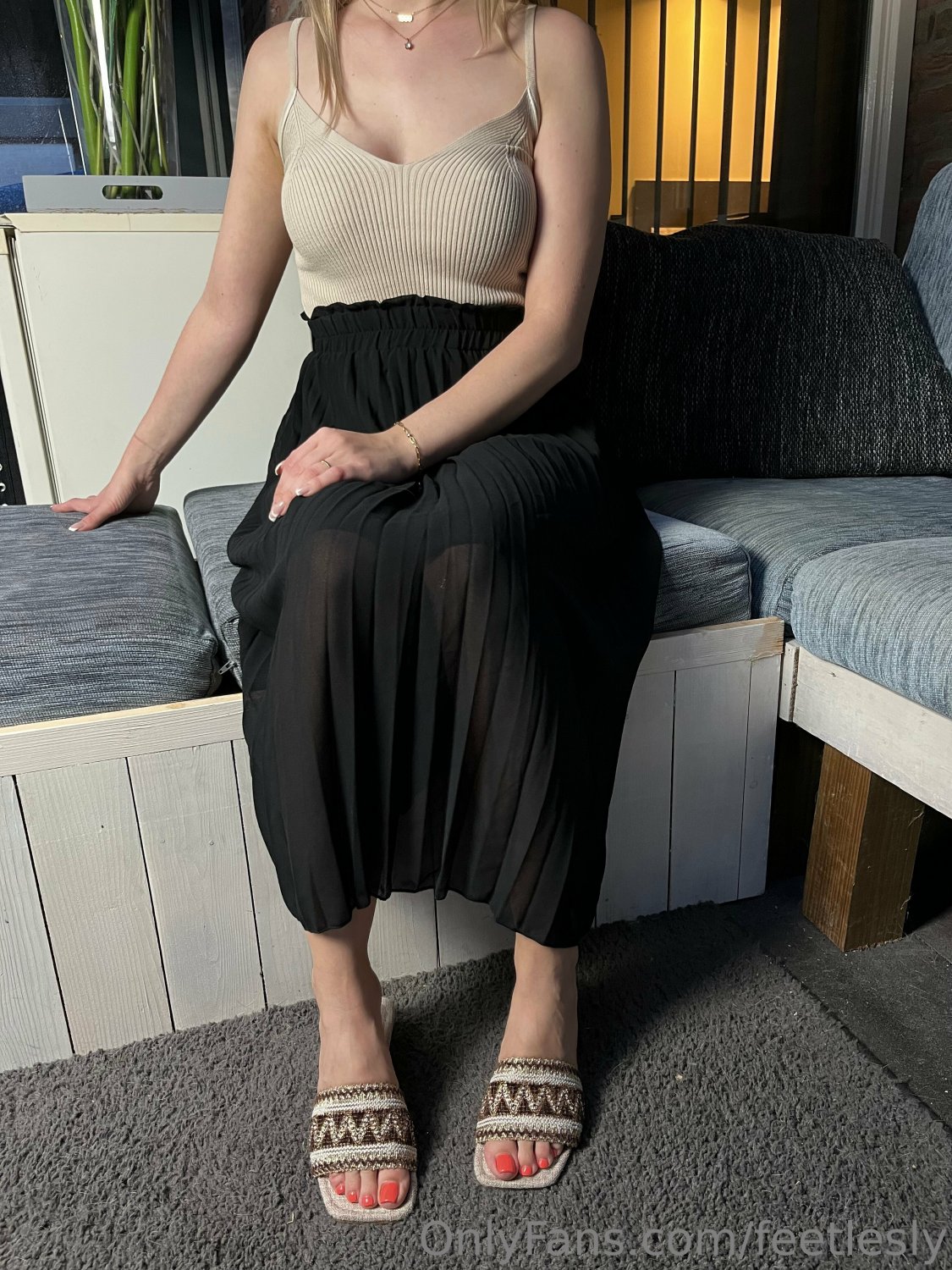 leslyfeet ❤️ #NbHBAyLX