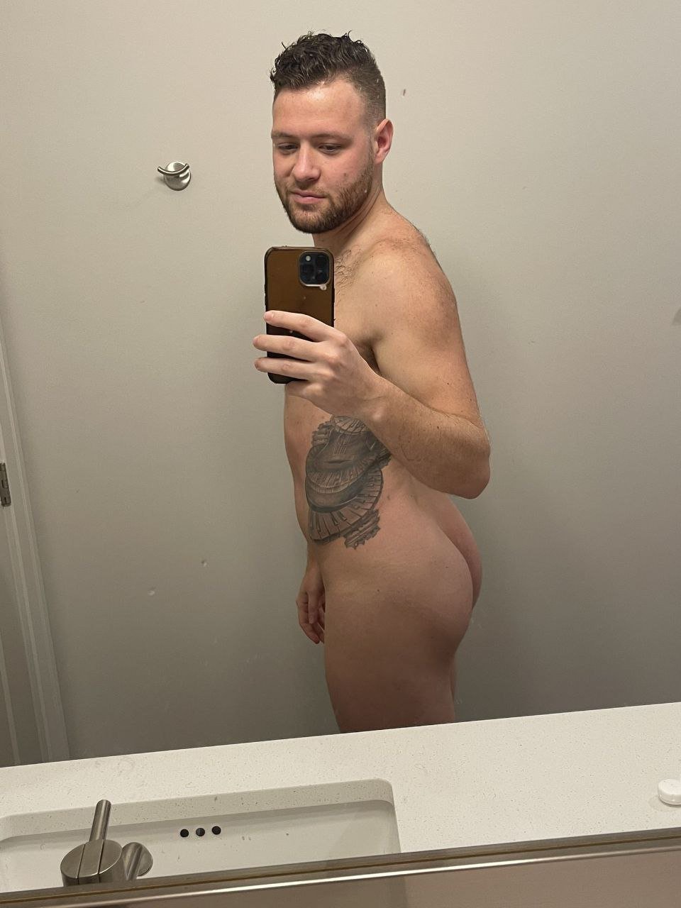 hung fag exposed #YalyDHUH