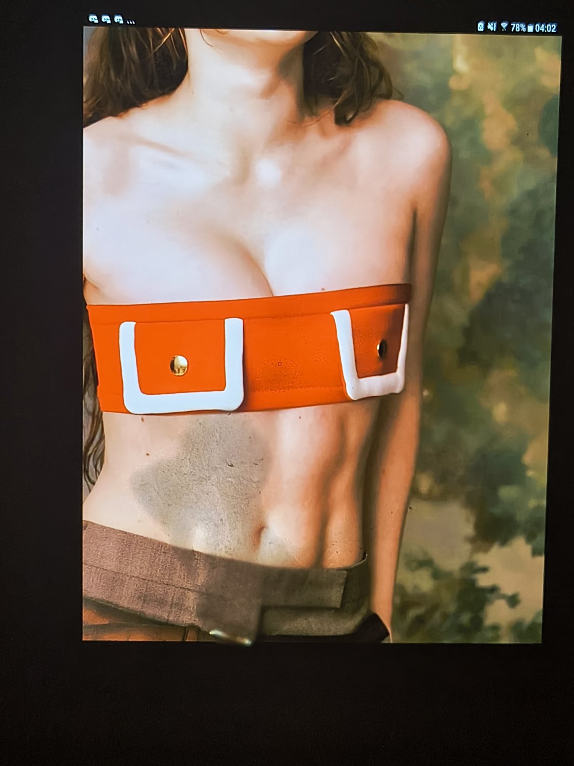 Using Sadie Sink amazing abs as my cumrag #axVGVnD2