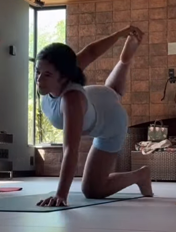 Maisa yoga #BD7CeM4h