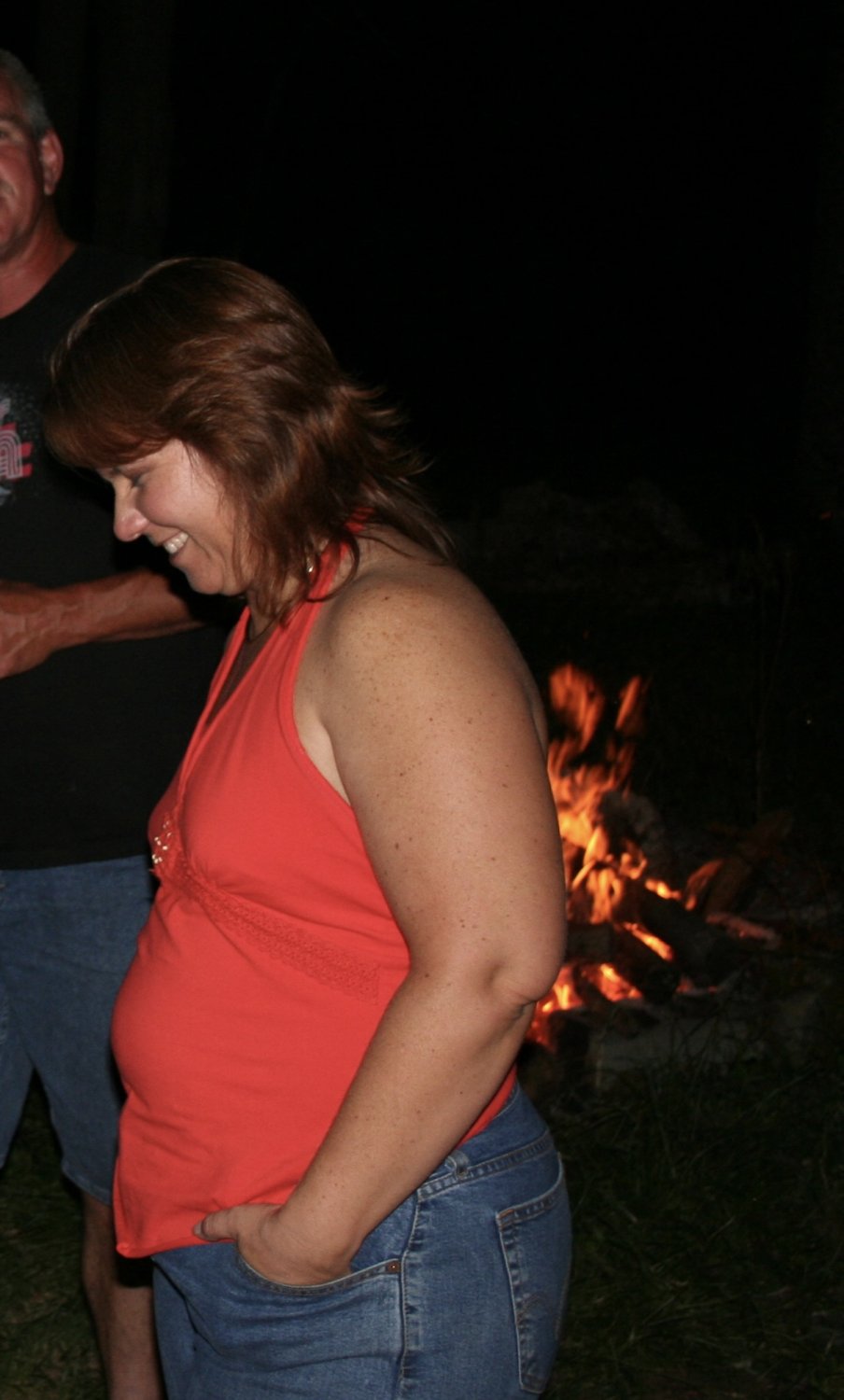 Drunk at river party sporting her braless look #dB51zIQt