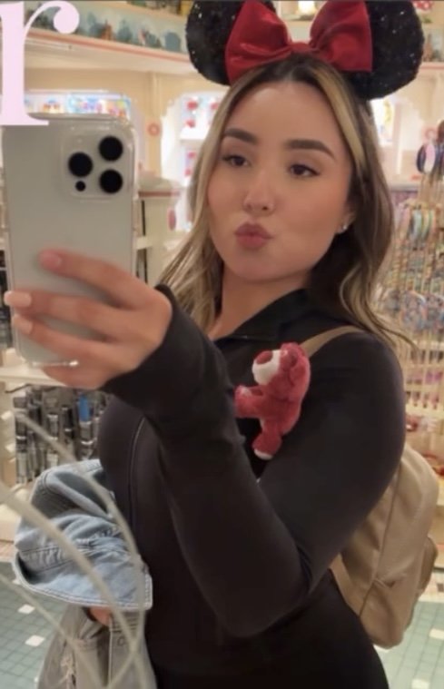 Pretty Face Latina Gets a Cumshot #0lCbd3dP