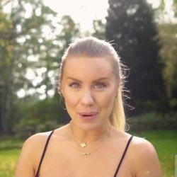 Therese Lindgren #Ri0q6a9u