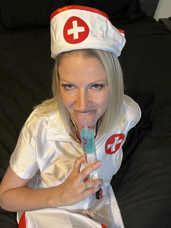 Christopher 7" cock and Megan 36C #jRdhSWTs