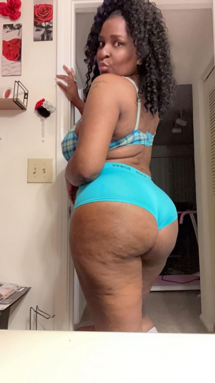 Nakia Brock 👅🍑 #C27x0Qv0